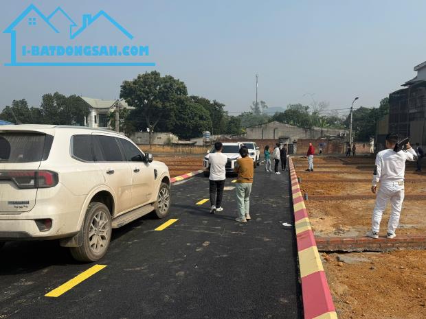Cần bán gấp lô đất 100m2 thổ cư MT 6m đường trước ôtô tránh phường Tùng Thiện Sơn Tây,