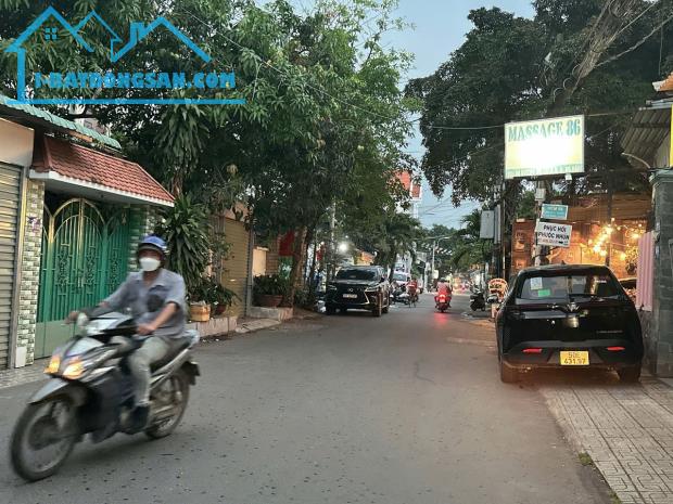 Bán nhà MTKD ngang 5m 108m2 4 tầng Đ.số 14 kết nối Quang Trung tiện làm VP chỉ 16 tỷ.