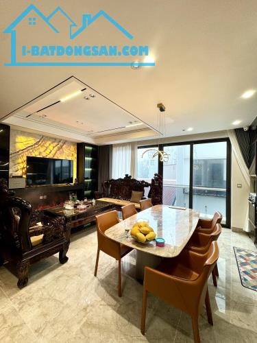 ? NGÕ VIP ĐẸP TÔN ĐỨC THẮNG, ĐỐNG ĐA 63m2 MTIỀN 6m KINH DOANH ÔTÔ TRÁNH, HƠN 24 TỶ