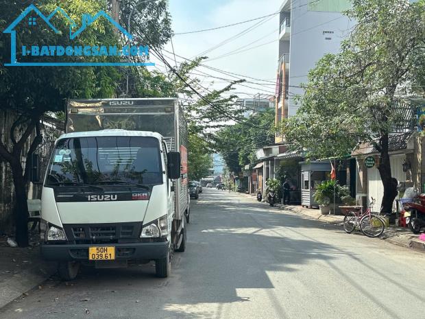 Nhà gần sân bay T3 80m2 HXT Tân Sơn ngang 4m 4 lầu gần chợ PVB nhỉnh 12 tỷ.