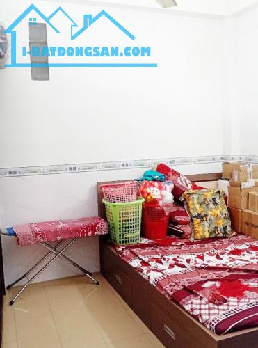 Nhà 4 tầng, Lạc Long Quân, Bảy Hiền, 4x15m, 60m2, hơn 8 tỷ TL