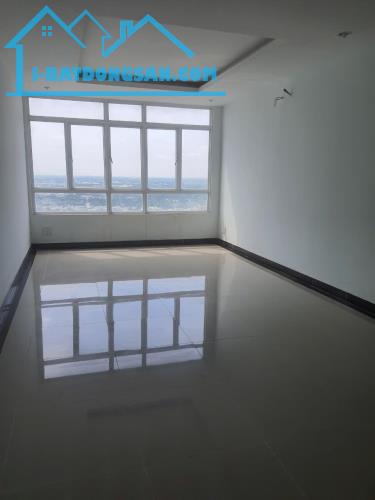 Bán căn hộ chung cư tại Dự án Khu căn hộ Chánh Hưng - Giai Việt, Quận 8, Hồ Chí Minh