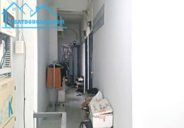 Căn Hộ Dịch Vụ, 4 Tầng, Hẻm 2 Ô Tô, Dương Văn Cam, 35Tr/th, 164m2(5.1mx32m), Chỉ 17 Tỷ(TL)