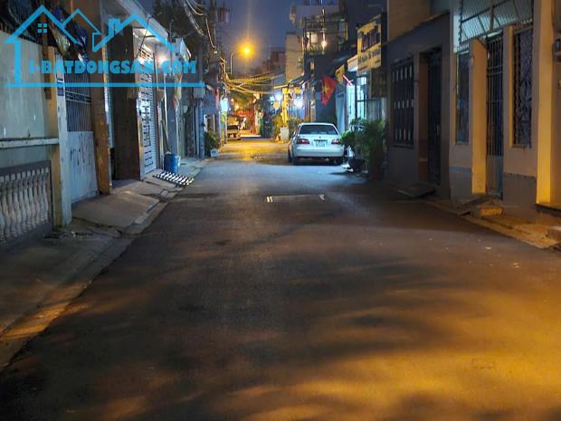 TMT(Q.12) Bán nhà MT đường Trung Mỹ Tây 1 D.tich 228m2(10x25) gần Nguyễn Ảnh Thủ giá 16tỷ