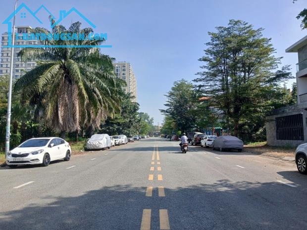 Bán Đất dự án Khu Dân Cư Nam Long Quận 9 Đường 20M ngang 12M sổ Đỏ. Giá TLcc 0903034123