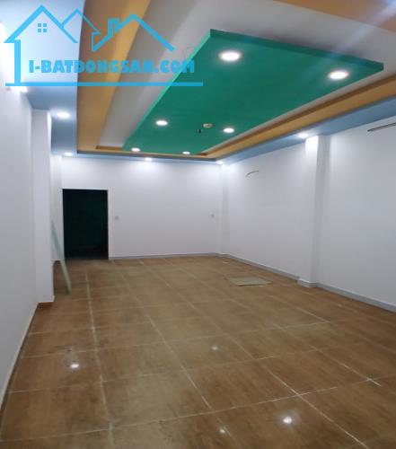 Bán nhà MT KD dường số 6, BHH B, Bình Tân, 93m2, 6 tầng, thang máy, PCCC đạt chuẩn.