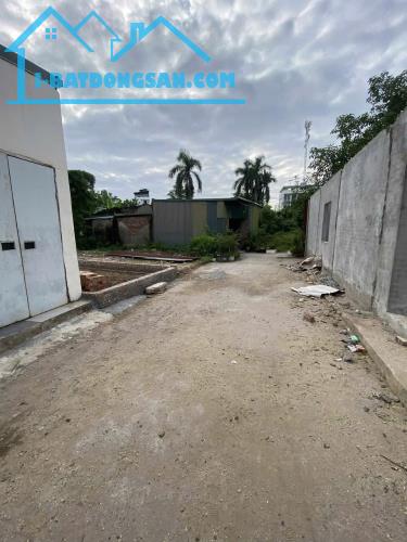 Chính chủ bán đất tái định cư Cự Khối, diện tích 34 mét, đường ô tô tránh, sổ đẹp nở hậu