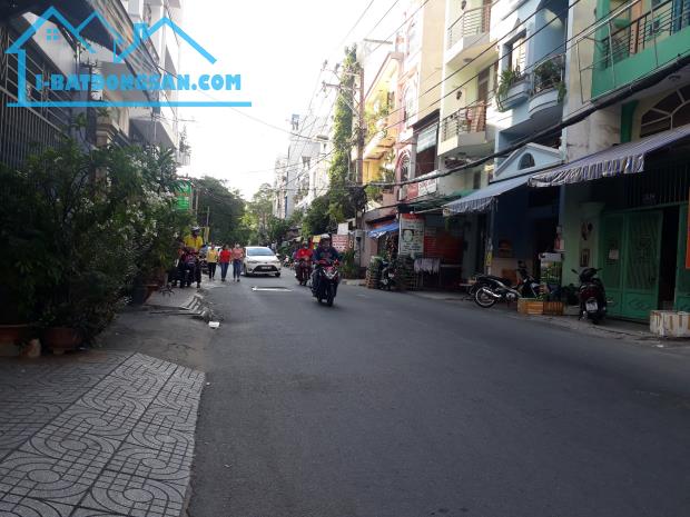 CHỈ HƠN 400 TRIỆU/M2 SỞ HỮU ĐẤT MẶT PHỐ BA ĐÌNH, MẶT TIỀN QUYỀN LỰC 9M - LH 0987104878