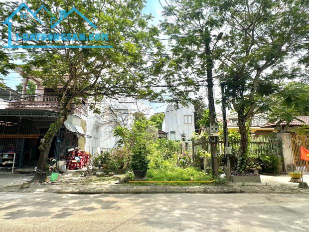 Bán đất 100m2 mặt tiền đường Trần Lư, KQH Xóm Hành, phường An Tây, TP Huế, chỉ 2,85 Tỷ