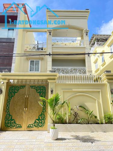 Siêu phẩm hẻm xe hơi sát mặt tiền đường 3/2 quận 10 (DT 6x16m) nhà 6 tầng tiện ở liền