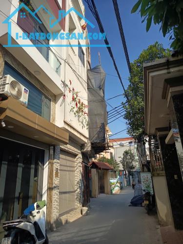 Chính chủ bán nhà số 21C ngõ 90 tuyến 1 Trạm Trôi 41 m2, 5 tầng, nhỉnh 8 tỷ kính doanh.