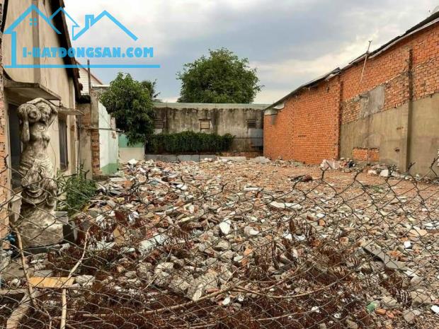 Giá 8 tỷ. Bán đất biệt thự đường Đặng Văn trơn cù lao Hiệp Hoà. 9x22 197m.thổcư. Đường ôtô
