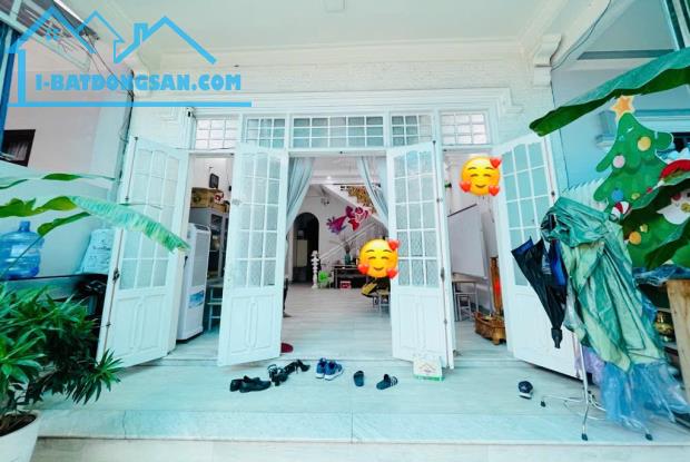🌇 BÁN NHÀ 3 TẦNG MẶT TIỀN – NGUYỄN ĐỨC TỊNH – DT 102M-GIÁ 6,X TỶ ,PHƯỜNG AN CỰU ,TP HUẾ