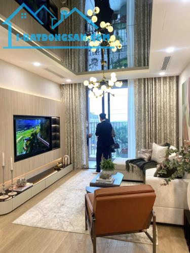 Giá giật mình! chung cư Samsora Cầu Am 81m2, 2 ngủ, 2vs, nội thất vip, Giá nhỉnh 6,15tỷ