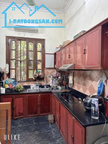 Hiếm nhà đẹp 4 tầng mặt đường Chiến Thắng, 40m2, mặt tiền rộng 3,2m, vị trí đẹp, kinh doan