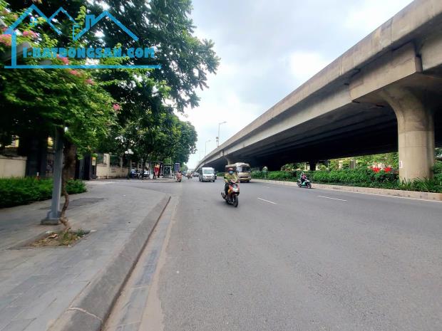 💥 MẶT PHỐ KHUẤT DUY TIẾN, THANH XUÂN, LÔ GÓC SIÊU ĐẸP, 192M2 4T MT 9M CHỈ 68 TỶ 💥