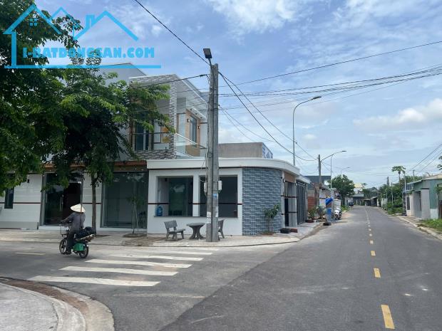 CẦN BÁN GẤP LÔ ĐẤT CẮT LỔ 150M2 CHỈ VỚI 1 TỶ 600 TRIỆU NGAY BIỂN PHƯỚC HẢI BRVT