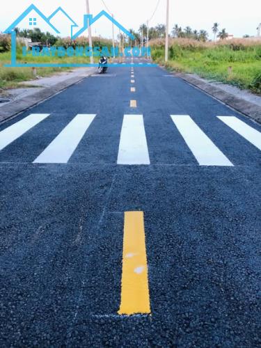 Bán nền đất 86m2 full thổ cư khu tái định cư phường 7,đã có sổ hồng