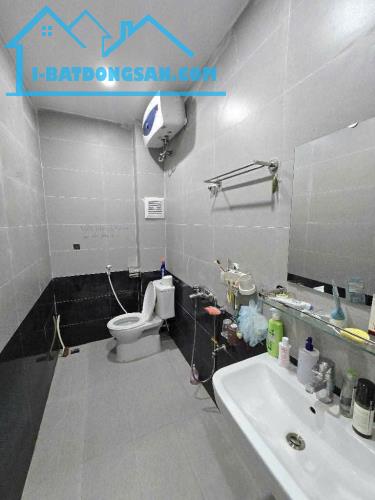 BÁN NHÀ DÂN XÂY NGỌC HỒI 30M² x 5 TẦNG NGAY TT THANH TRÌ SIÊU ĐẸP GIÁ 5.65 TỶ