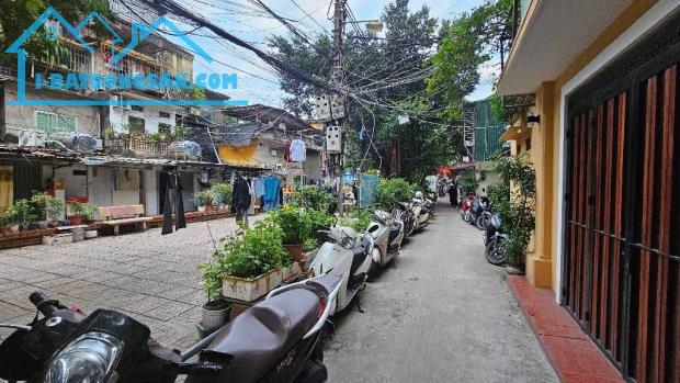 Bán TT Phố 8/3 34/70m2 T1 Mặt Tiền 5m Chỉ Nhỉnh 4 TỶ