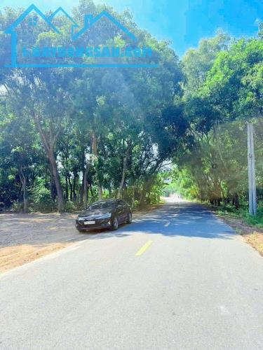 HÀNG SIÊU NGỘP CẦN BÁN GẤP LÔ ĐẤT 300M2 VIEW NÚI GẦN BIỂN NGAY PHƯỚC HẢI BRVT