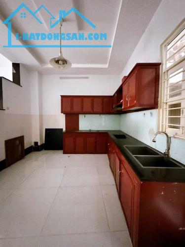NHÀ ĐẸP Ở NGAY ĐÓN TẾT 4 TẦNG DÒNG TIỀN 40tr/th 4,5X18 GIÁ TRƯỚC TẾT NHỈNH 9 TỶ.