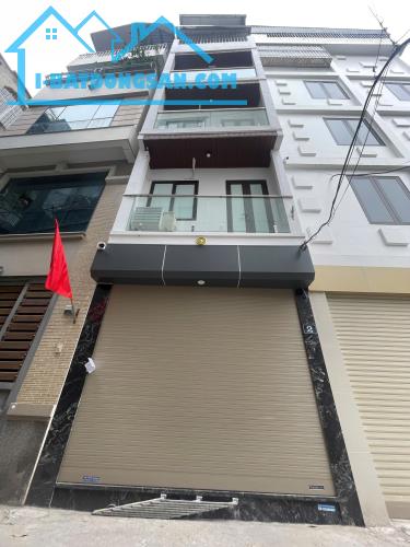 BÁN NHÀ NGUYỄN VĂN CỪ - 38M X 6 TẦNG - Ô TÔ 7 VÀO NHÀ - GIÁ CHỈ HƠN 11 TỈ