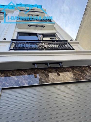 Bán nhà Võ Chí Công - Tây Hồ 45m2, 6 tầng thang máy, 4PN, hơn 9tỷ.