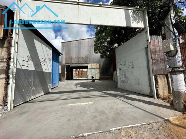 Bán Xưởng Thổ Cư Hoàn Công Mặt Tiền Võ Văn Vân 30 x 50m Giá 50 Tỷ
