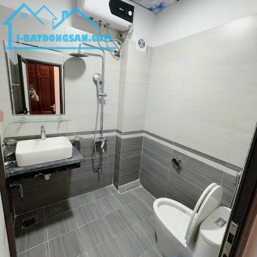 Chủ Nhà Cần Tiền Nên Cần Bán Gấp Căn Nhà Full NT Siêu Đẹp Ở La Khê,HĐ.Gía 7.98Tỷ CóTL