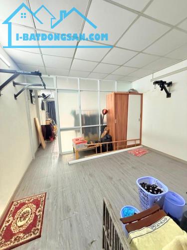 BÁN NHÀ ĐẸP SÁT HƯƠN.G LỘ 2 - NGÃ TƯ 4 XÃ - HẺM XE HƠI - ( 4X13M )