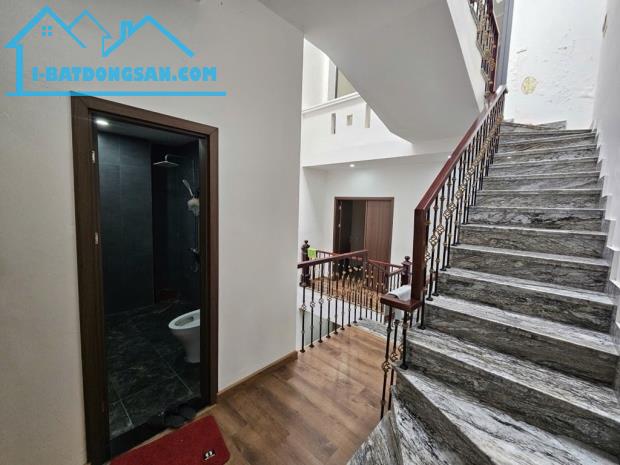 Tiểu kdt Vạn Phúc 75m mt5m 4t,ô chờ thang máy,ngay Himlam,ngã tư vạn phúc,ở,KD đỉnh