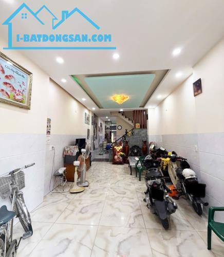 Nhà 4 tầng, Mặt tiền Bàu Cát, Bảy Hiền, 117m2, chỉ 22.x tỷ TL
