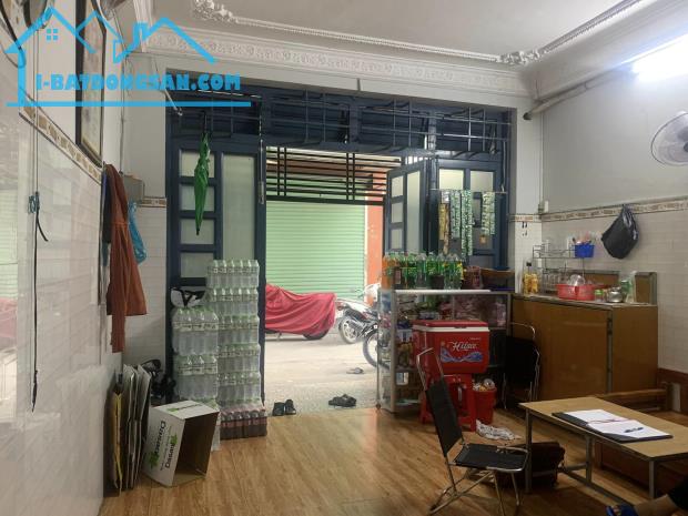 Nhà Nguyễn Tri Phương Q10 40m2(4.5x9) Giá chỉ 5.69 tỷ thương lượng