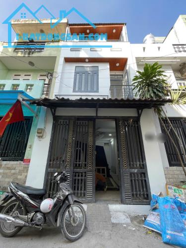 NHÀ MỚI 3 TẦNG NGAY LIÊN KHU 4-5 GẦN BÌNH THÀNH- 40M2(4x10)- HẺM XE HƠI THÔNG. CHỈ 4 TỶ XX