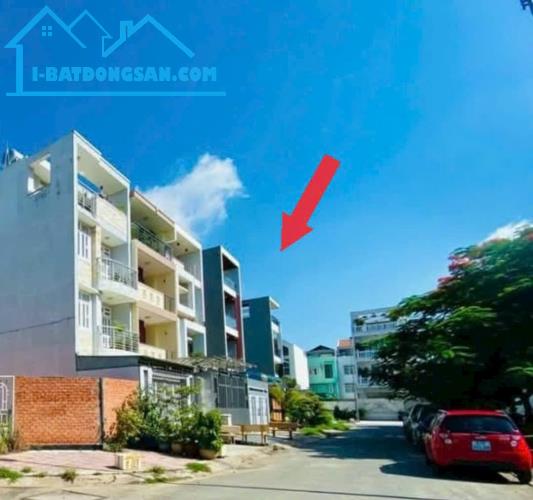 BÁN Đất dự án Quận 2 Khu 130 Lê Văn Thịnh dt 5x22m đường 12M view CV. Sổ CN giá Thương lượ
