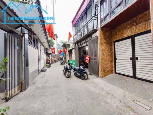 GÀ ĐẺ TRỨNG VÀNG GỐC ĐỀ MINH KHAI 75M 7 TẦNG 16 TỶ - OTO ĐỖ CỬA VÀO NHÀ - 7 TẦNG THANG MÁ