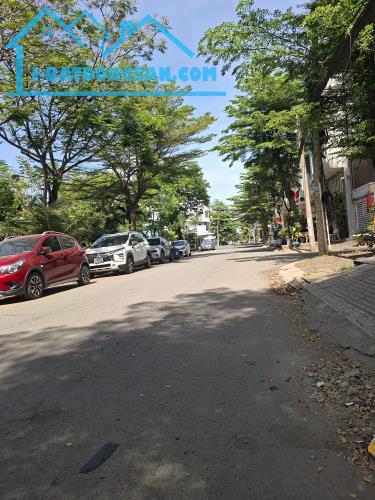 Bán đất mặt tiền Cao Thị Chính Quận 7 4x23m - Ngay công viên - Vị trí đắc địa, chỉ 13 tỷ