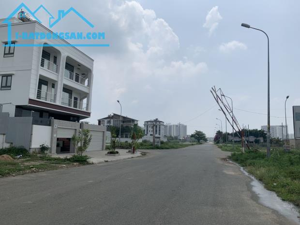 Hàng hiếm trong đầu năm T1/2026 liên hệ 0914.920.202 (em Quốc) KDC Phú Nhuận Q9 siêu rẻ