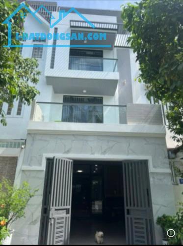 NHÀ 4 TẦNG TRUNG TÂM PHƯỜNG PHƯỚC LONG – ĐƯỜNG 18,5M – PHÁP LÝ HOÀN CÔNG – GIÁ CHỈ 11,5 TỶ
