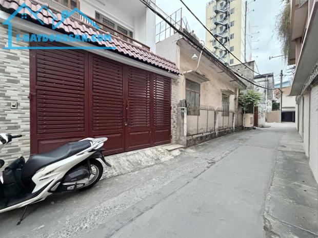 Bán nhà HXH Nguyển Kiệm, P9, Phú Nhuận, 91m2, 2 tầng, cách mặt tiền 40m, ngang 4,7m.
