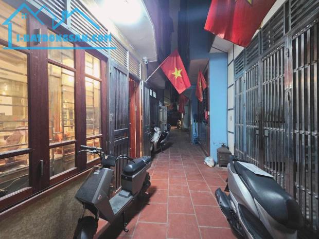 Hà Trì 33m mt3.8m 5t ngõ to đẹp,thông thoáng,gần phố,ở ngay