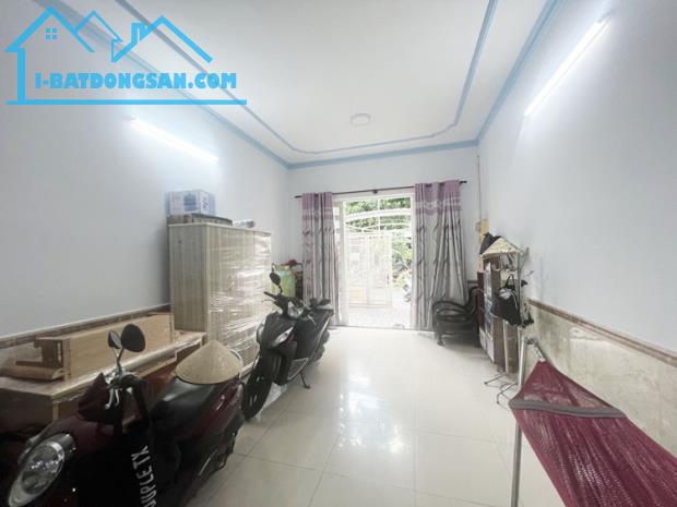 Nhà 4 tầng, Mặt Tiền Hồ Đắc Di, Tây Thạnh, 80m2, hơn 12 tỷ TL