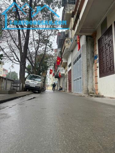 Chủ Nhà Cần Tiền Nên Cần Bán Gấp Căn Nhà Ở Đa Sỹ,HĐ,Ô Tô Đỗ Cửa.Giá 7.25Tỷ Có TL