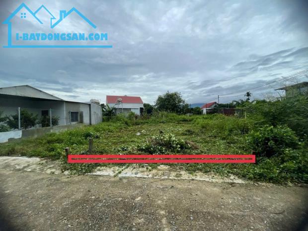 Bán đất Diên Phước full thổ cư vuông vắn giá rẻ đường bê tông oto vào tận nơi