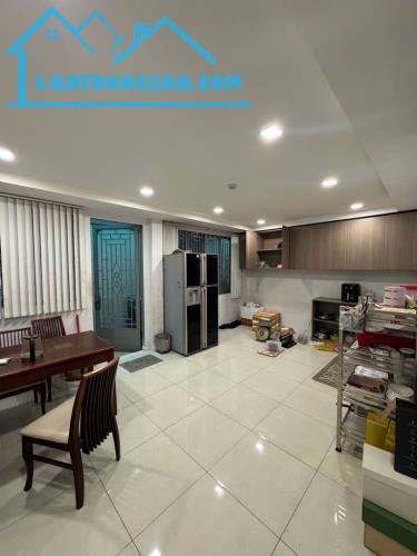 Bán nhà 13.5 tỷ, 6x16.5m 4 tấm + thang máy, mặt tiền đường số 6B , Bình Trị Đông B