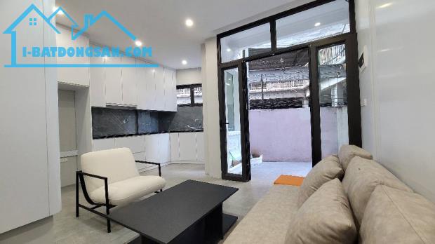 Nguyễn Thị Định 40m mt5,4m 5t 4ngủ,cách phố 20m,khu hiếm nhà bán,an sinh