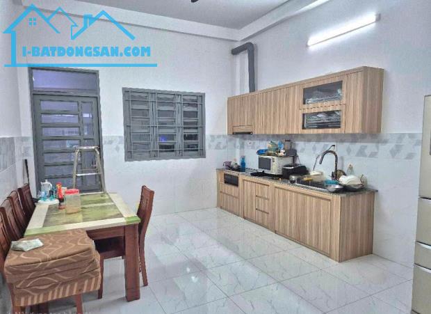 BÁN NHÀ ĐẸP SÁT LÊ TRỌNG TẤ.N - NGÃ TƯ GÒ MÂ.Y - HẺM XE HƠI - ( 4X20M )
