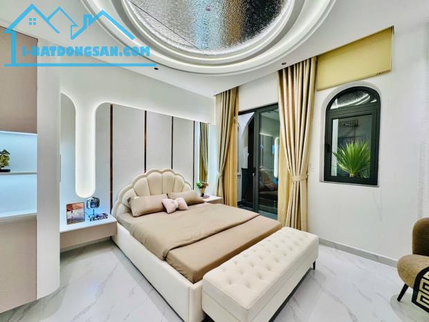 Bán Siêu Phẩm Nhà Phố Có Thang Máy Đường Nguyễn Thái Sơn, Phường 05, Quận Gò vấp