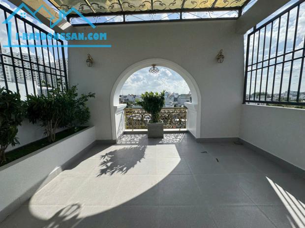 Bán Nhà Nhà Bè 3 Tầng Sân Thượng 5 x 16 Sổ Riêng full Nội Thất Cách Phú Mỹ Hưng chỉ 4km